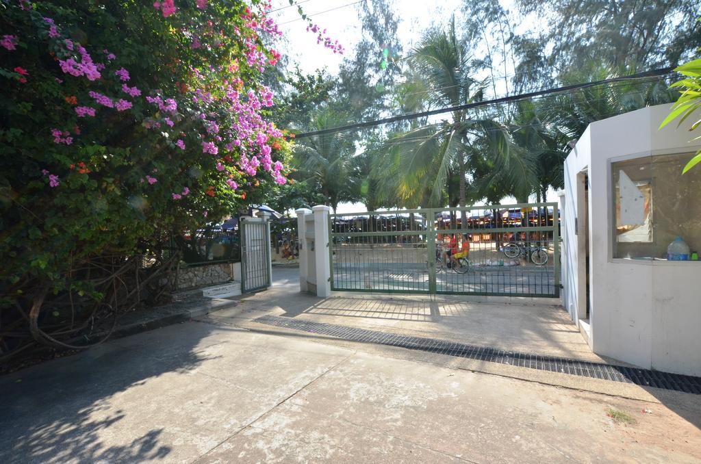 Pattaya Pool Villa39A 300 Mater To Beach Gate Exit Экстерьер фото